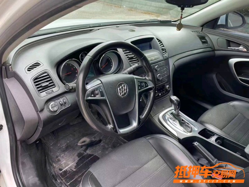 邯郸13年别克君威3