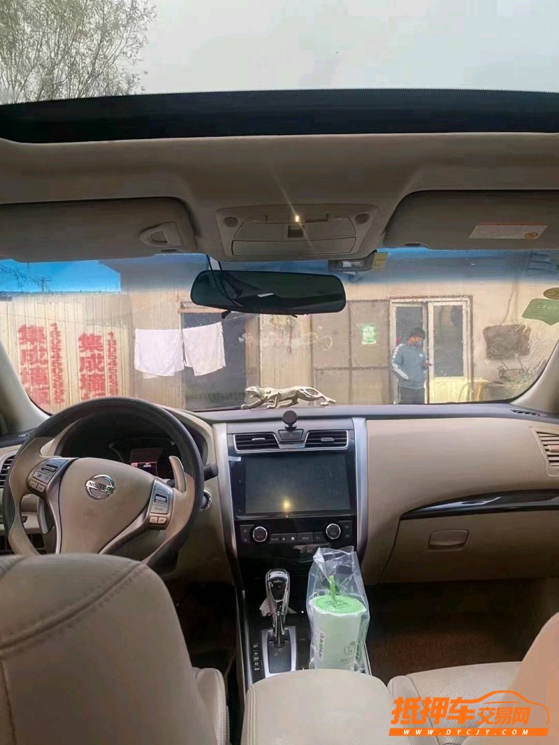 邯郸16年日产天籁5