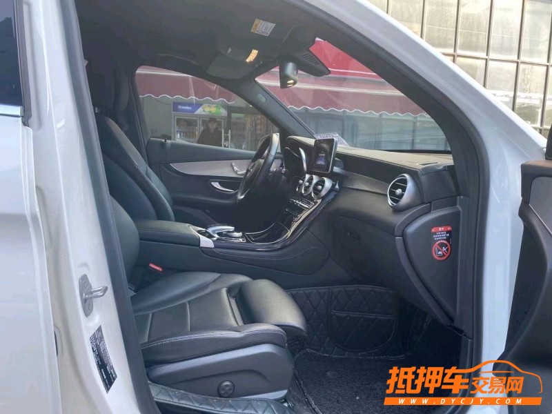 东莞19年奔驰GLC1
