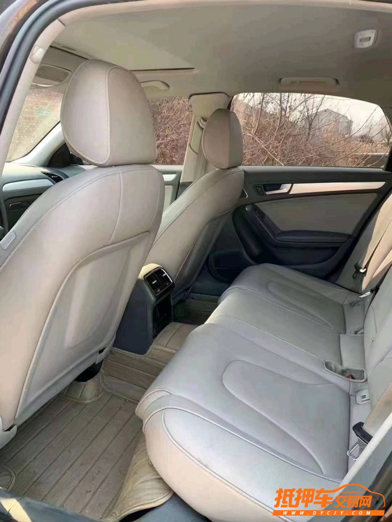 北京16年奥迪A4L3