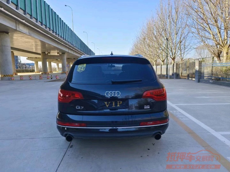 邢台10年奥迪Q71