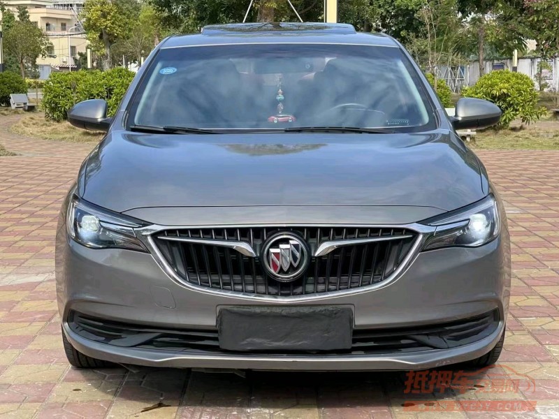 珠海18年别克英朗1