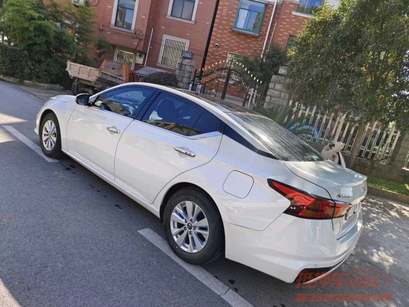 北京19年日产天籁3