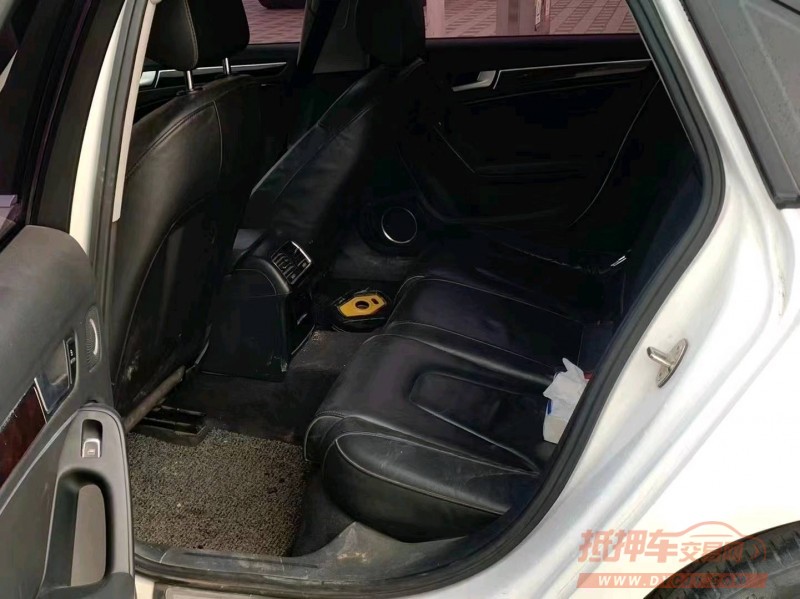 北京16年奥迪A4L5