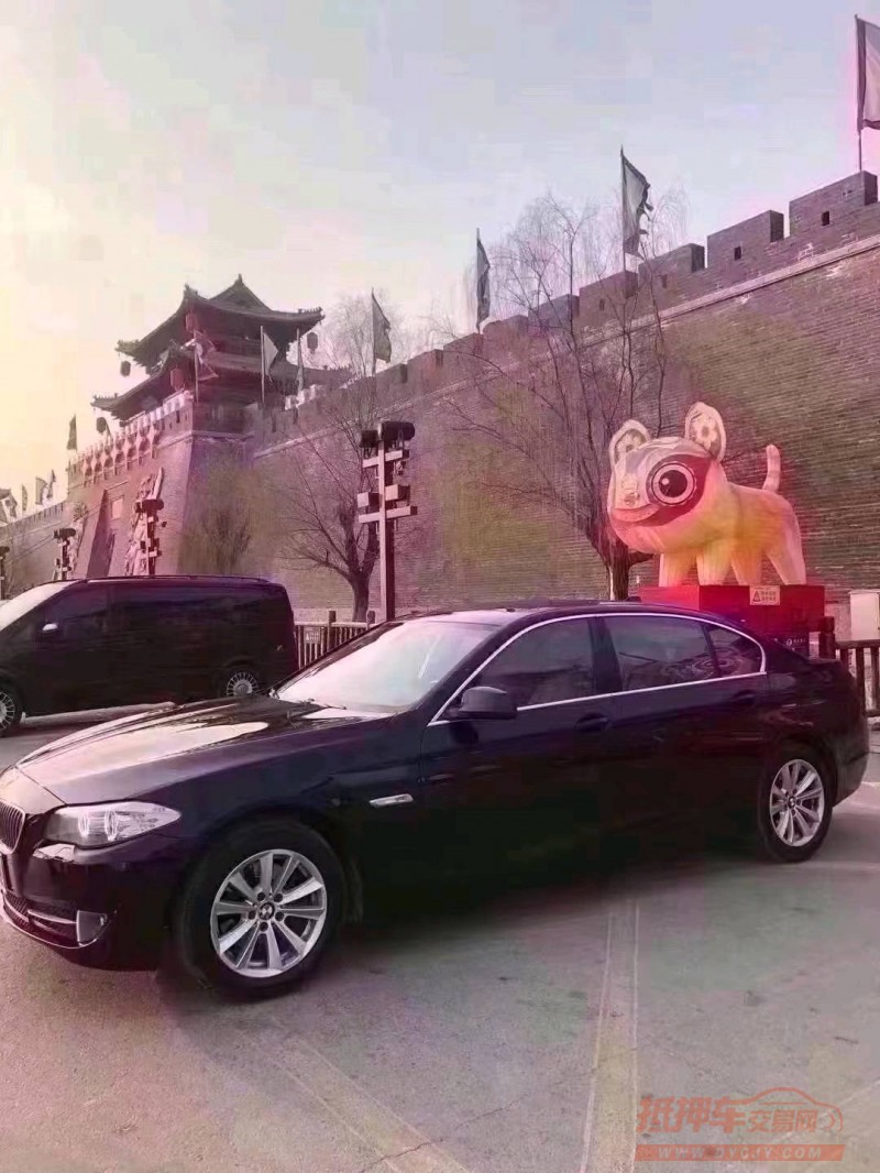 北京13年宝马5系3