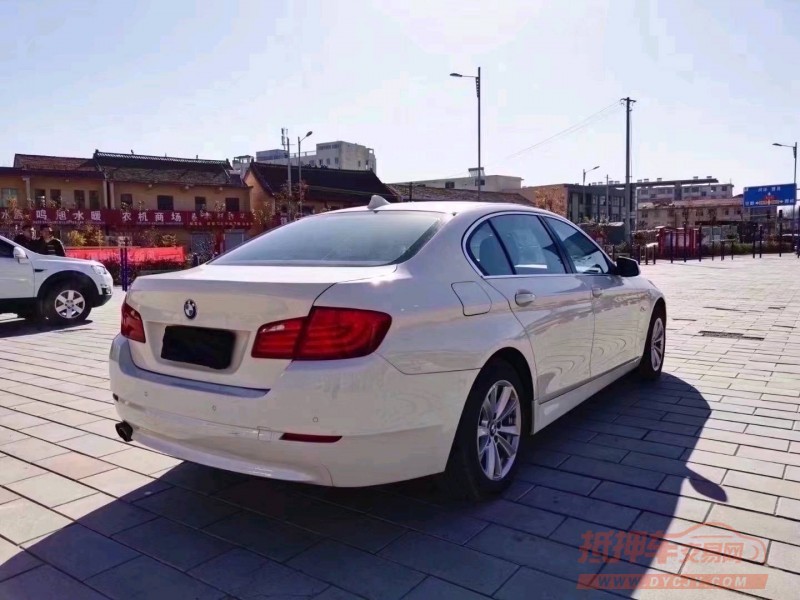 北京12年宝马5系8