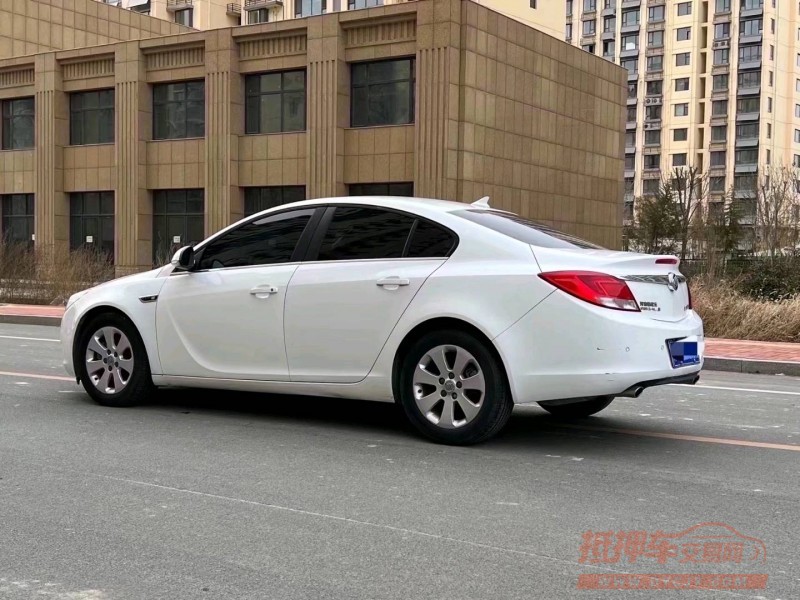 北京13年别克君威8