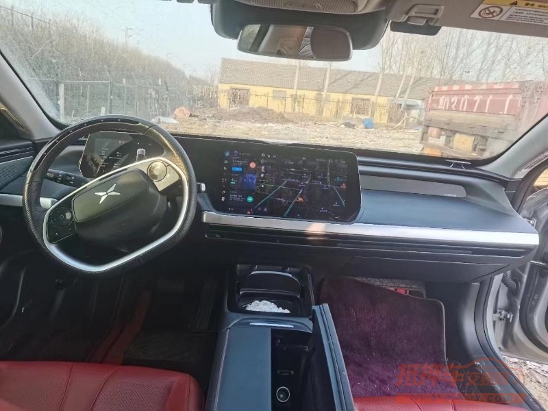 青島22年小鵬汽車p72