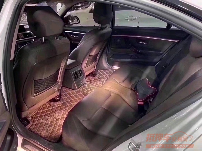 北京18年宝马3系4