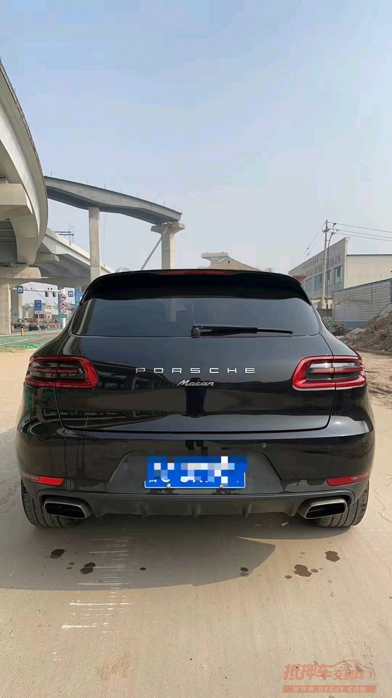枣庄15年保时捷Macan3
