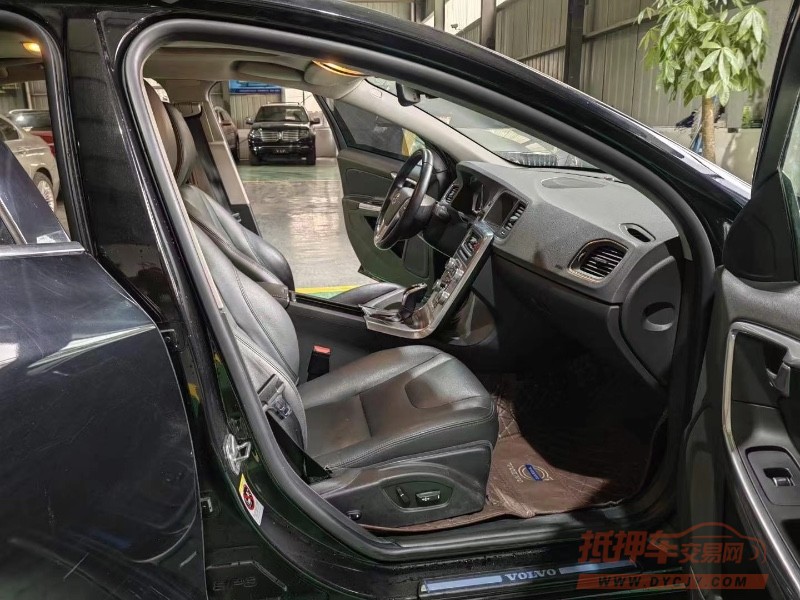 北京18年沃尔沃S80L4