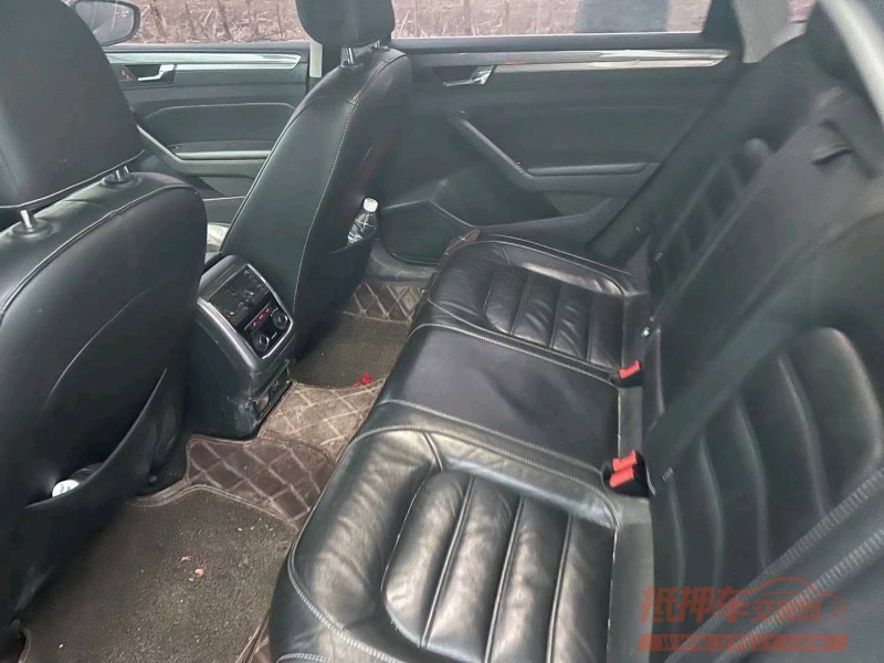 济南16年大众帕萨特8