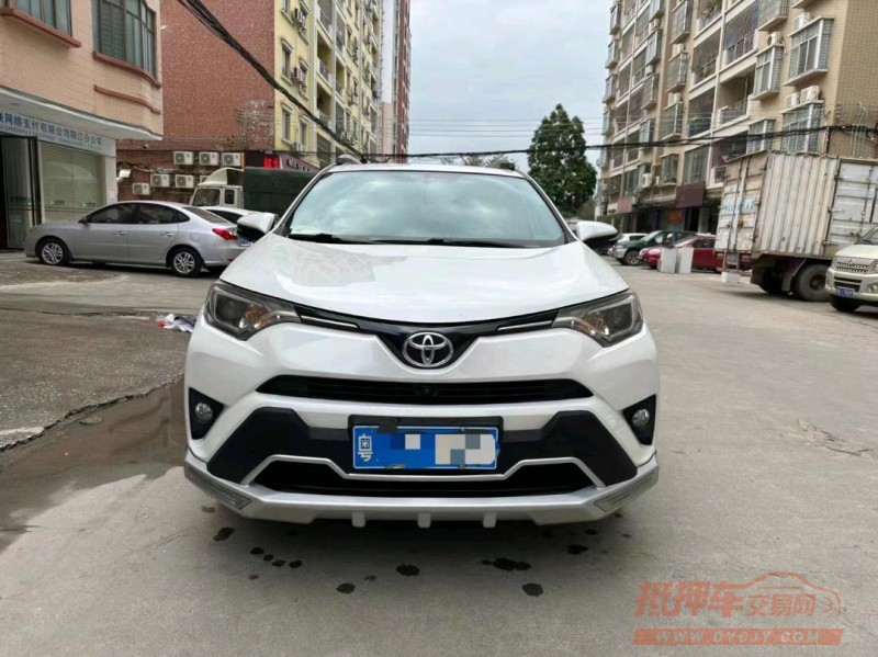 珠海17年丰田RAV4荣放1