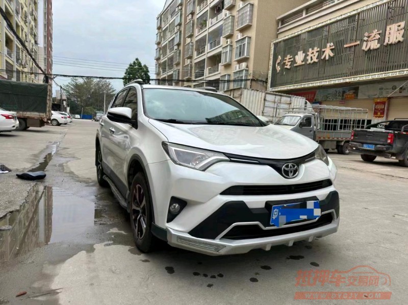 珠海17年丰田RAV4荣放9