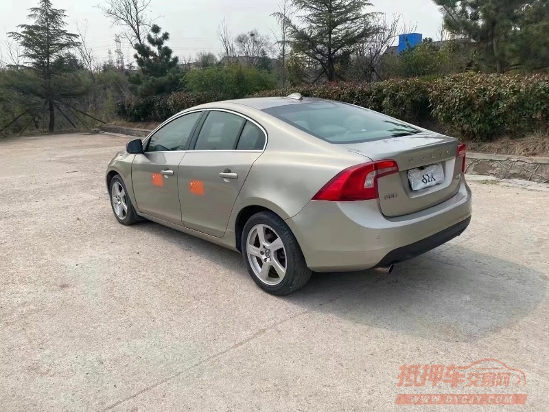 青岛12年沃尔沃S60L8