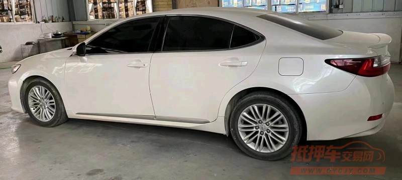 邯郸17年雷克萨斯ES3