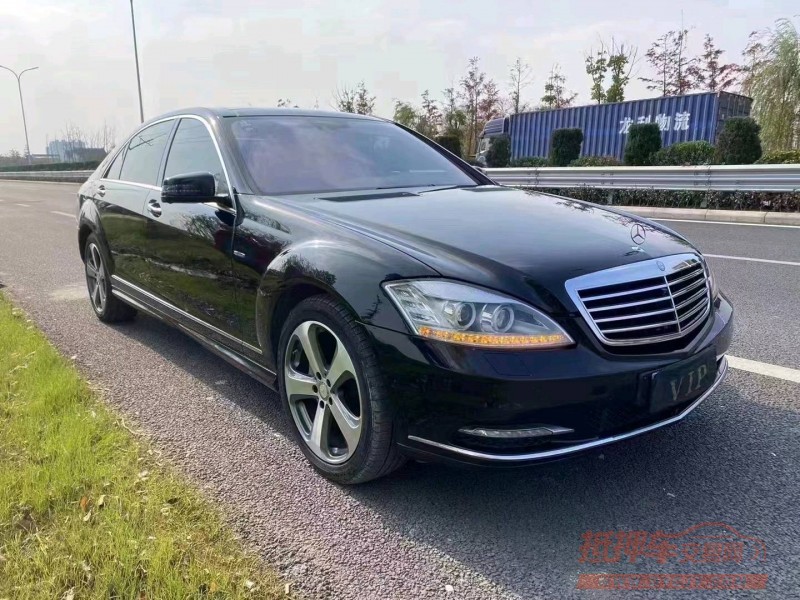 常州09年奔驰S8