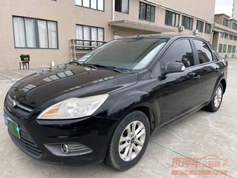 江门14年福特福克斯8