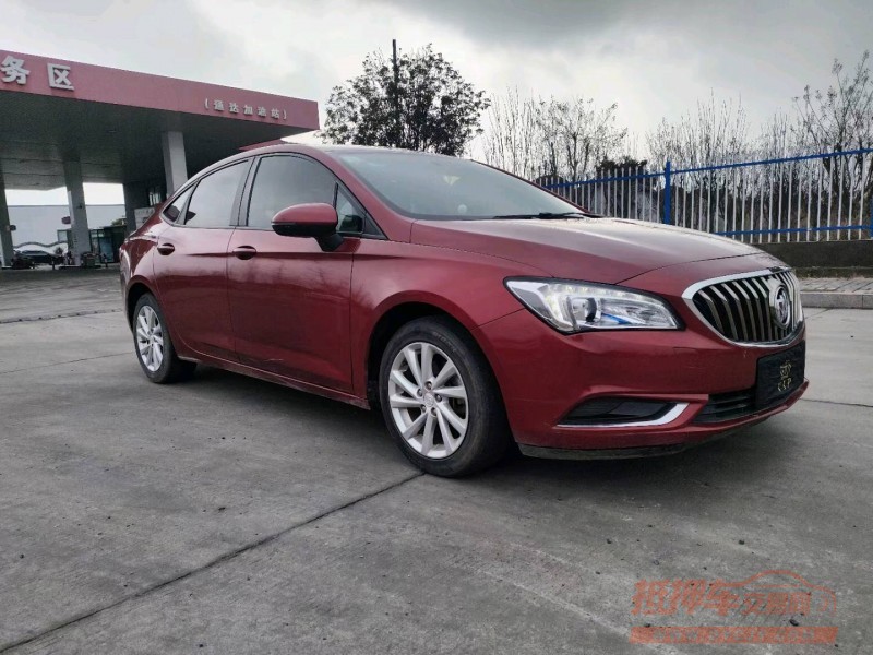 徐州17年别克威朗8