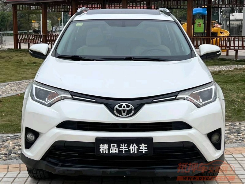 汕頭17年豐田RAV4榮放1