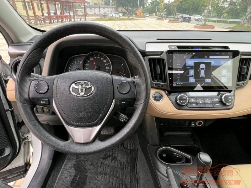 汕頭17年豐田RAV4榮放5
