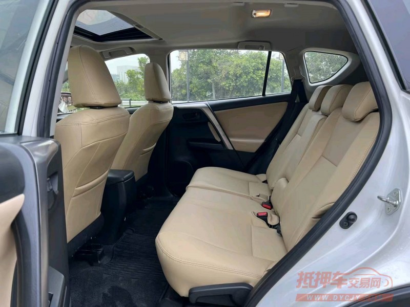 汕頭17年豐田RAV4榮放6