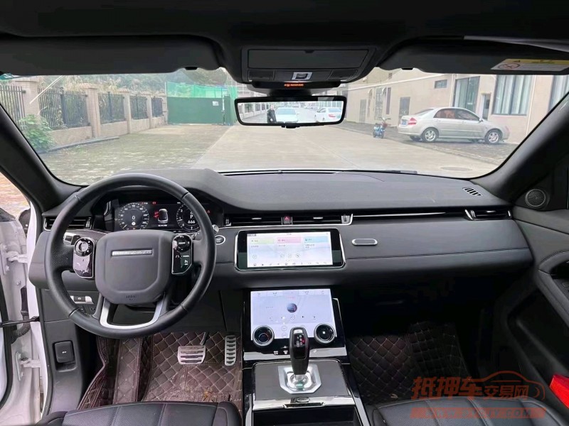 珠海20年路虎极光4