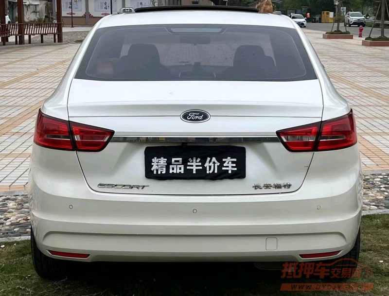 中山15年福特福克斯8