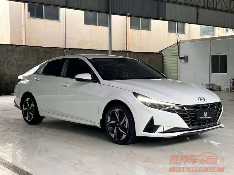 梧州21年现代伊兰特2