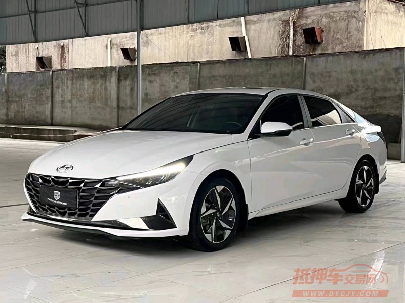 梧州21年现代伊兰特3