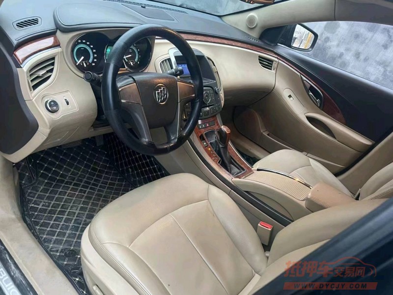 枣庄13年别克君越4