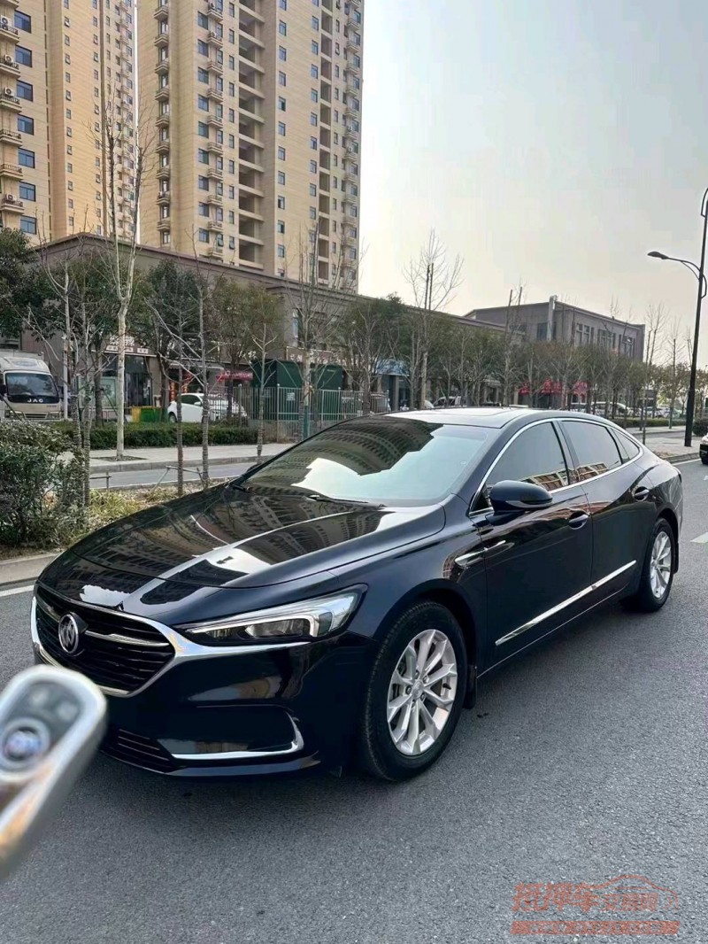 淮南21年别克君越2