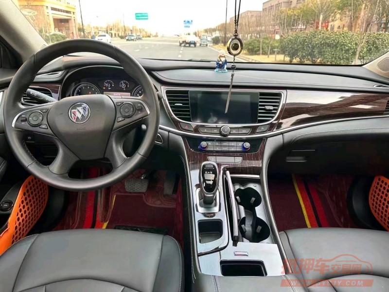 淮南21年别克君越7