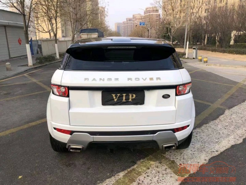 枣庄12年路虎极光3