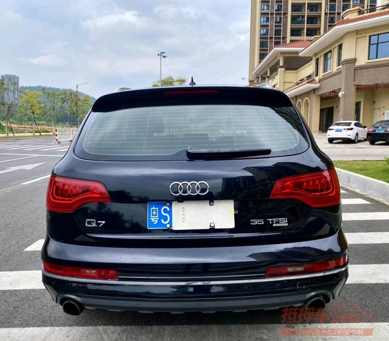 广州13年奥迪Q79