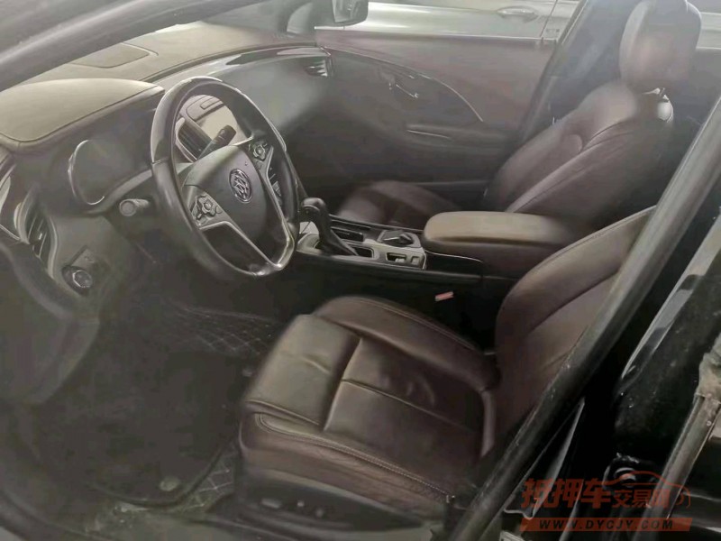 邢台14年别克君越7