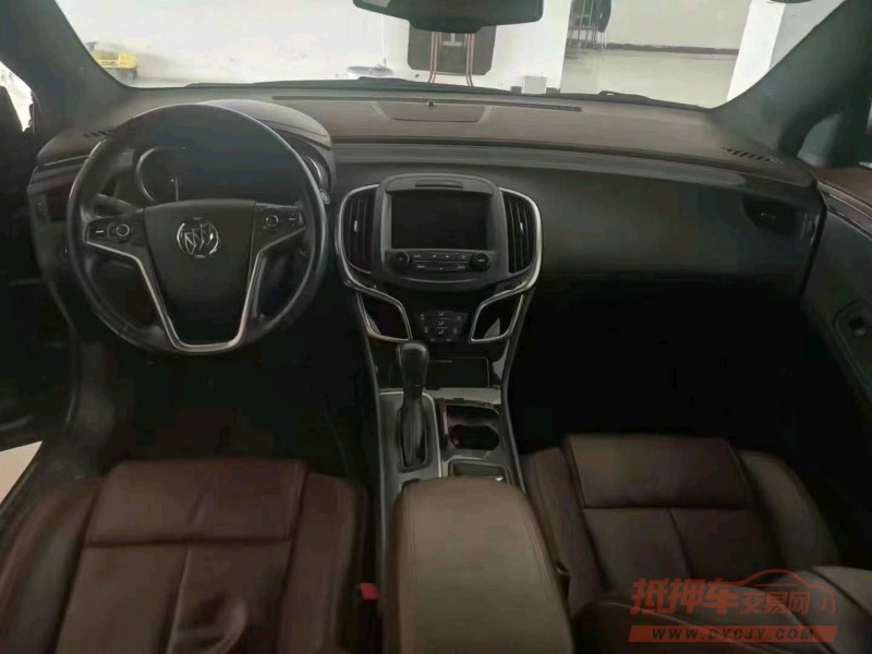 邢台14年别克君越8