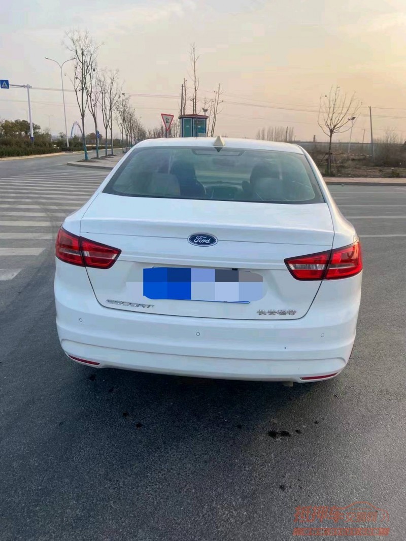 淮南17年福特福睿斯9