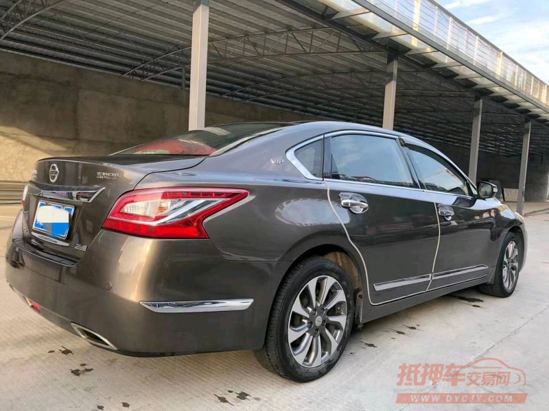 汕頭15年日產天籟4