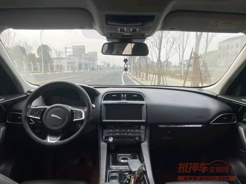 宜昌19年捷豹F-PACE6