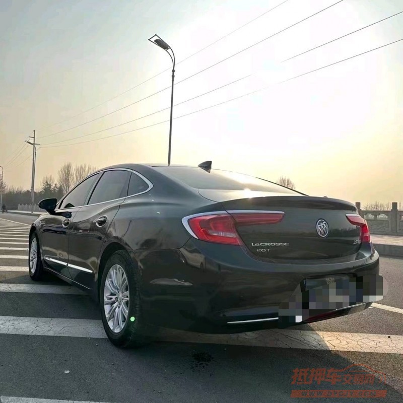 枣庄19年别克君越9