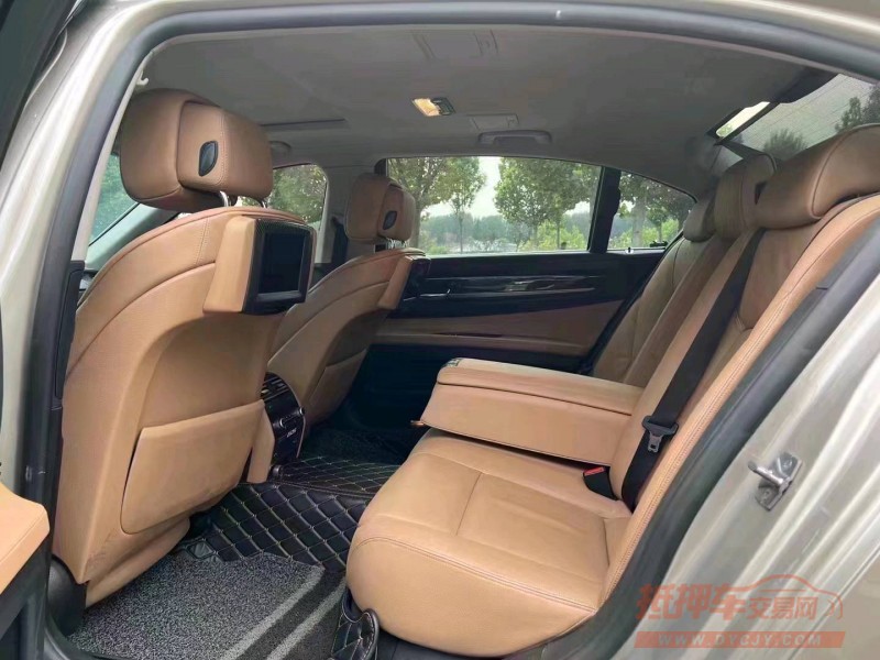 济宁12年宝马7系4