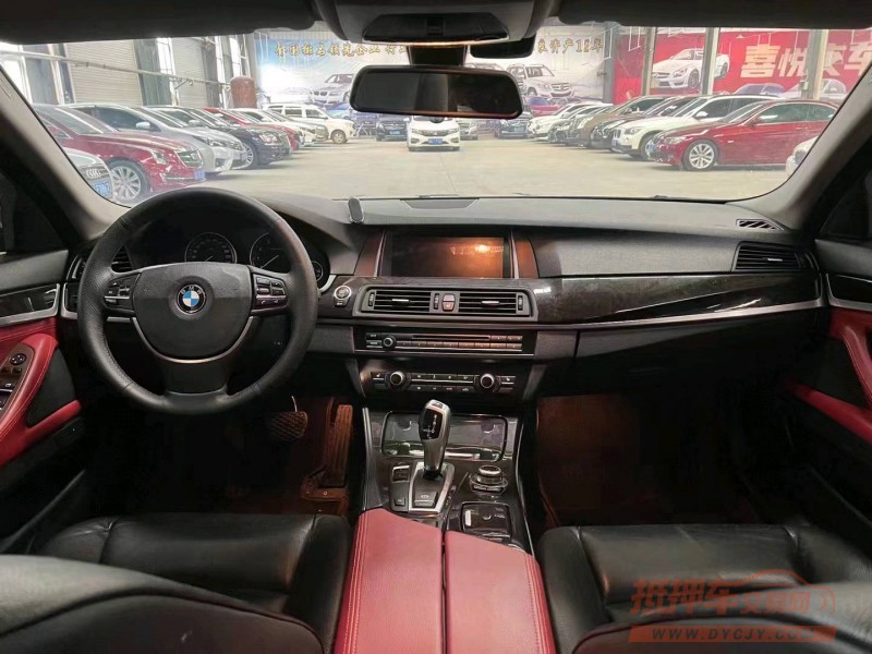 济宁13年宝马5系6