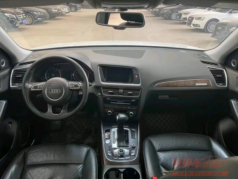济宁17年奥迪Q54