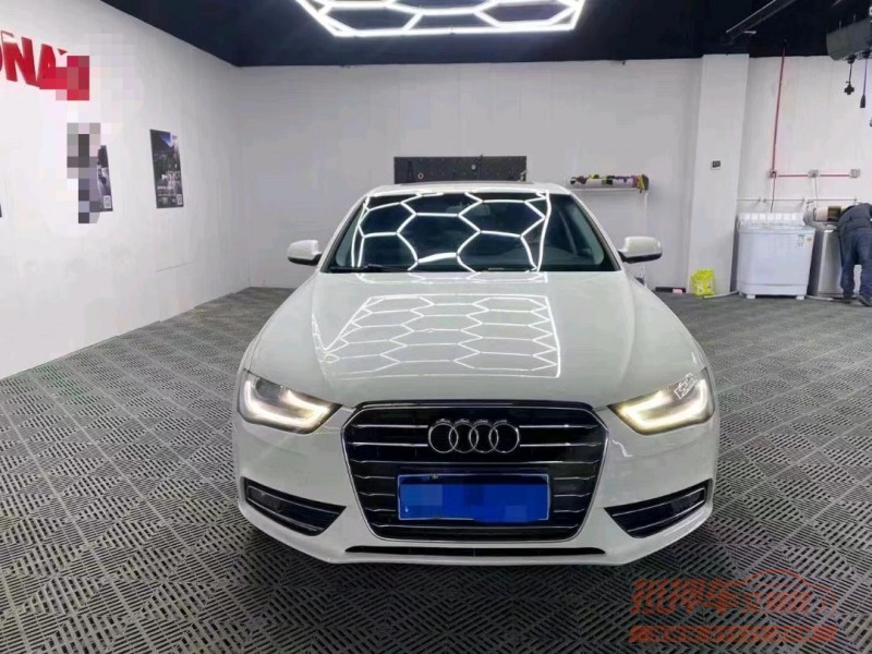 济宁16年奥迪A4L1