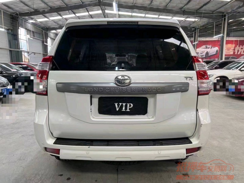 济宁14年丰田普拉多1