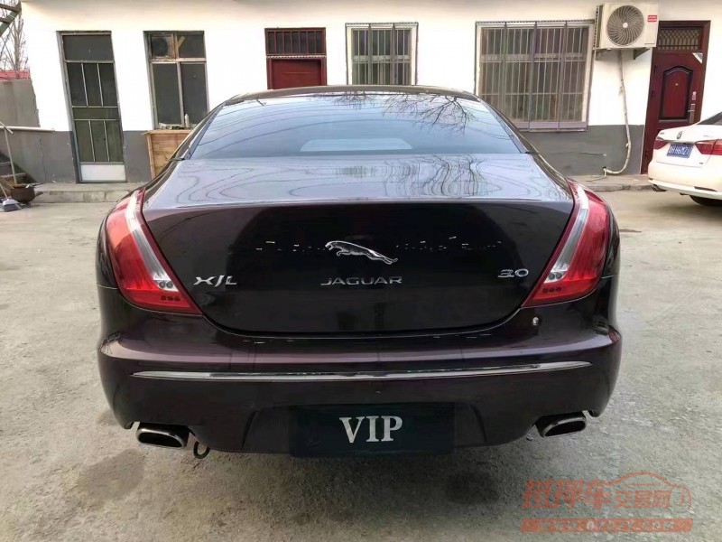 济宁12年捷豹XJ1