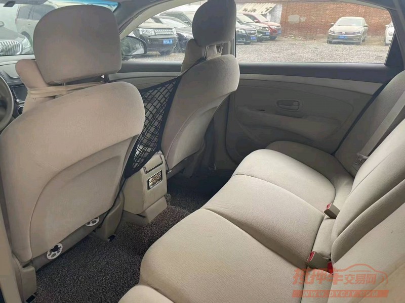 保定14年日产轩逸8