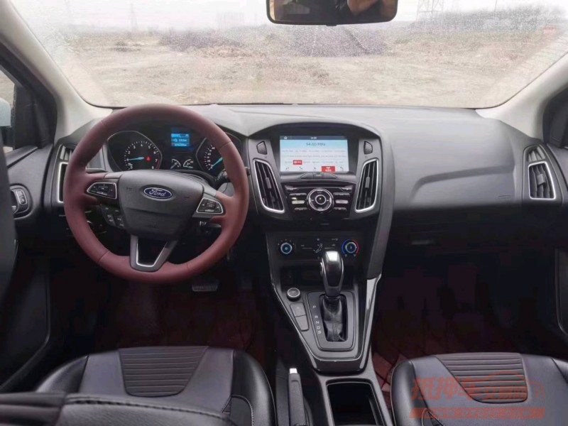 保定20年福特福克斯4