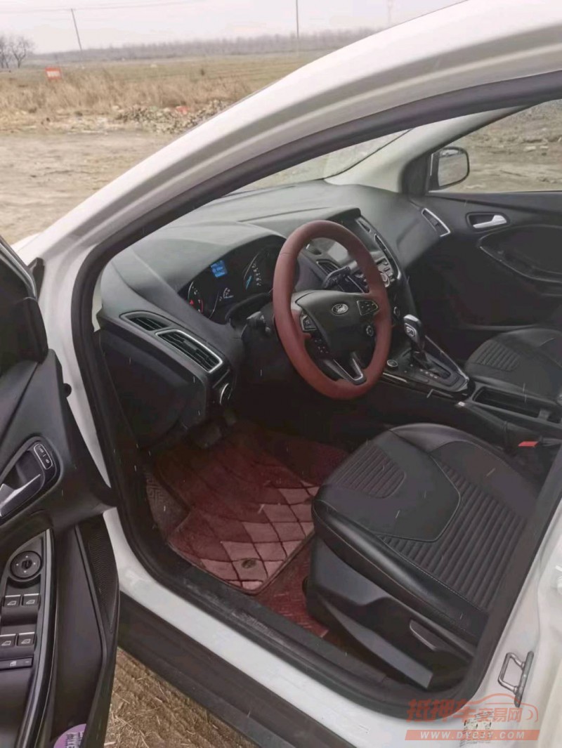 保定20年福特福克斯7